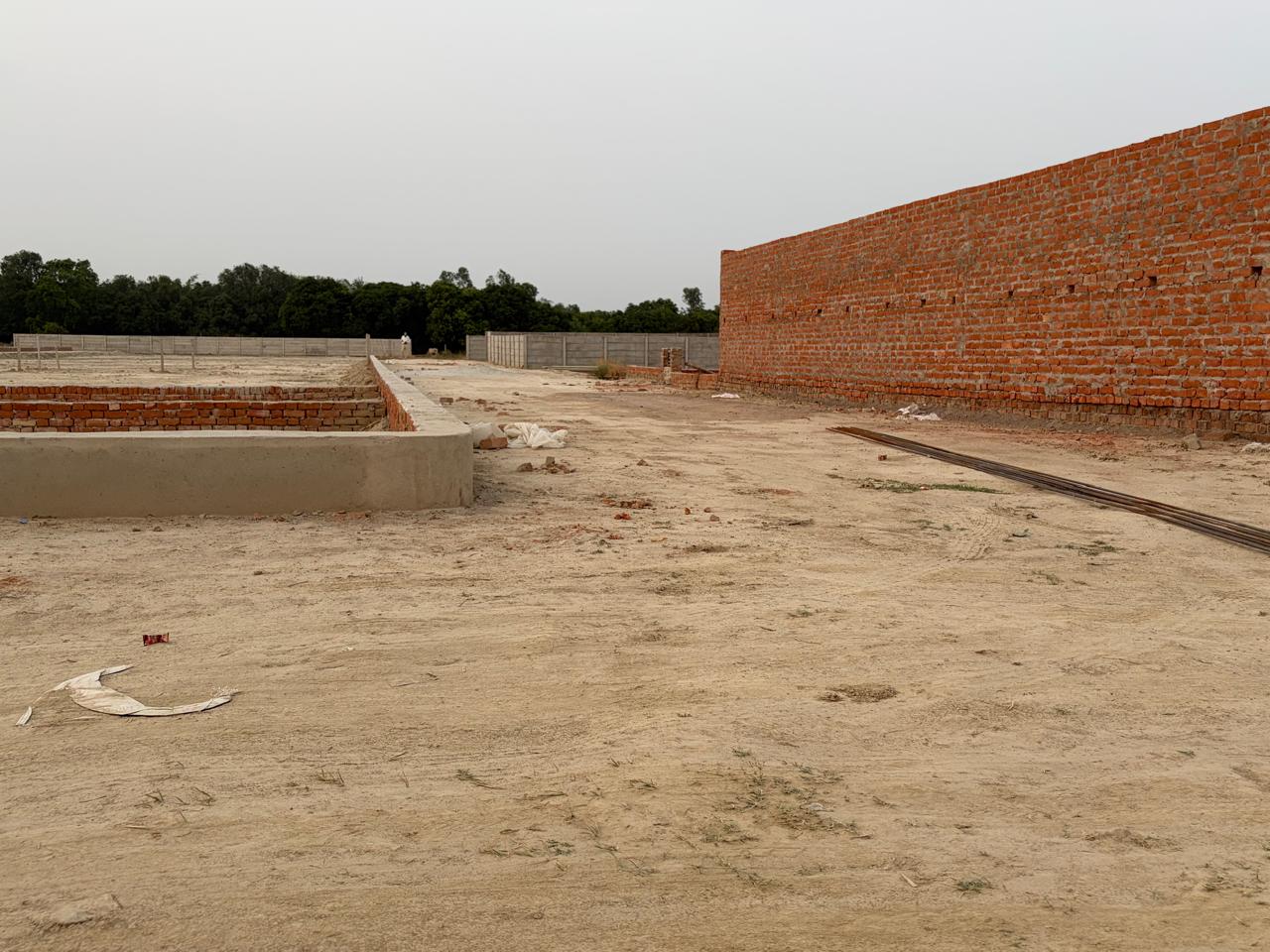Internal road under grading